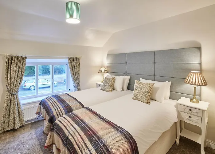 Host & Stay - Willow Cottage