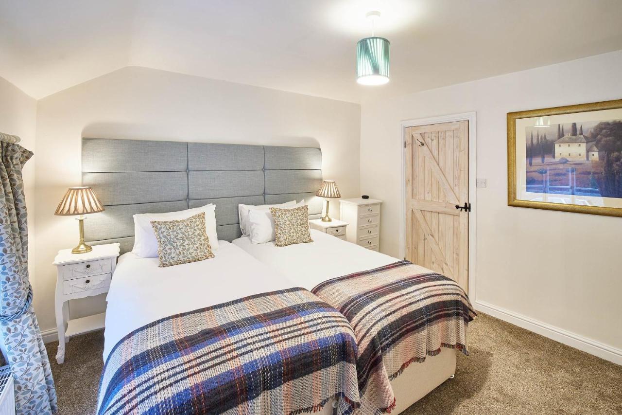 Host & - Willow Holiday home